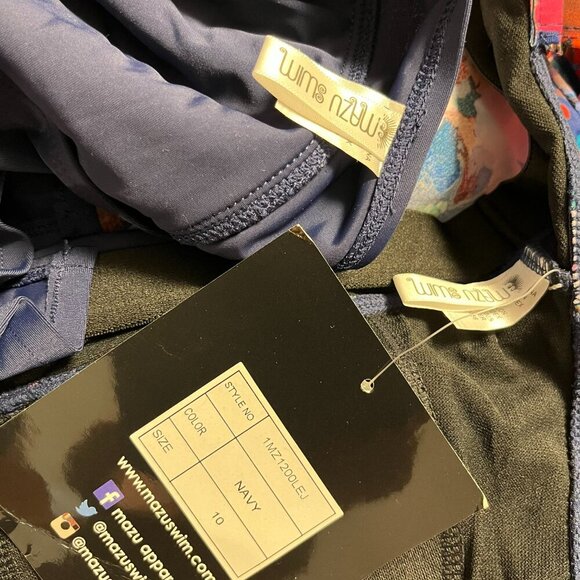 Mazu Swim Women's two-piece Navy Floral Swimsuit - Size 10 - NWT - Picture 8 of 8